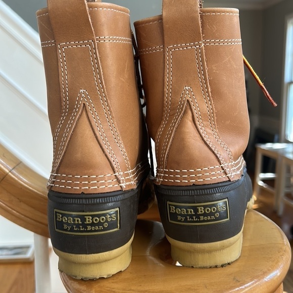 LL Bean Duck Boots woman's 7 (run large) - Picture 3 of 3